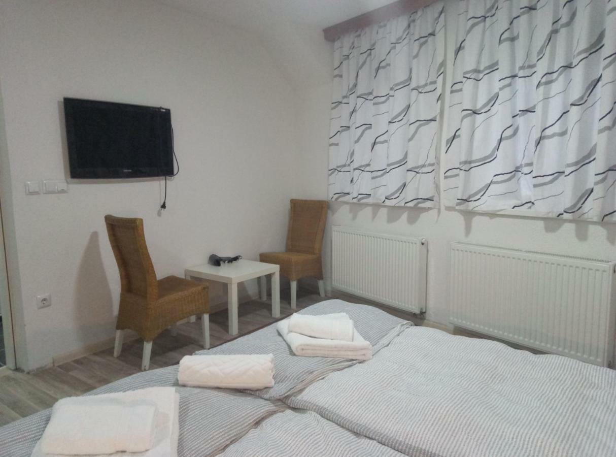 Apartments&Rooms Mido Visoko Kültér fotó