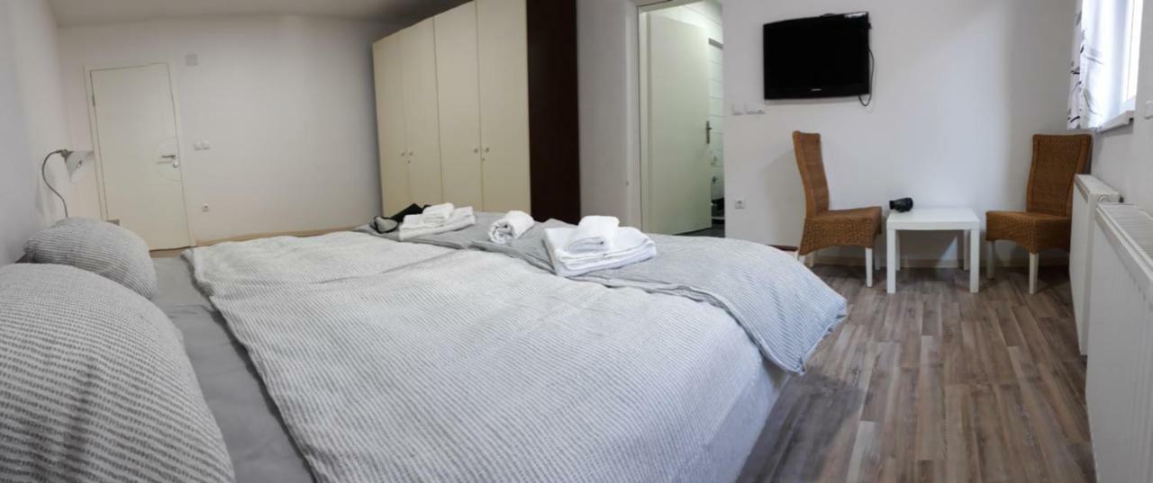Apartments&Rooms Mido Visoko Kültér fotó